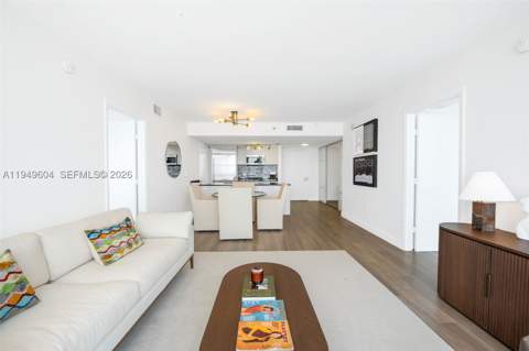 50 Biscayne Blvd 3904, Miami FL - photo 11 of 22