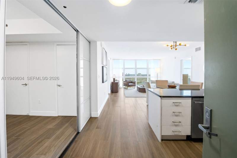 2 bedroom Condominium at 50 Biscayne Blvd 3904, 50 Biscayne Condo, Miami — photo 2