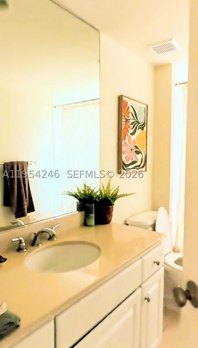 2 bedroom Condominium at 2000 N Bayshore Dr 801, Cite Condo, Miami — photo 3