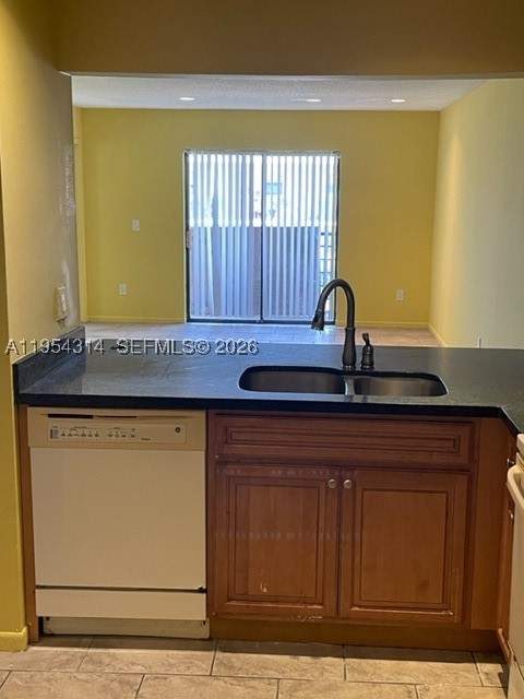 2 bedroom Condominium at 20815 NE 8th Ct 201-20, Monterey Two Condo, Miami — photo 2