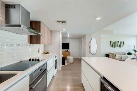 1025 92nd St 503, Bay Harbor Islands FL - photo 7 of 27