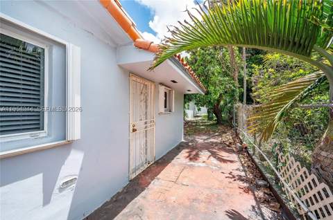 11950 SW 182nd Ter, Miami FL - photo 20 of 22