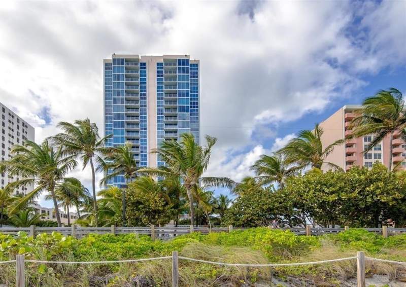 3 bedroom Condominium at 2655 Collins Avenue 602, Mirasol Ocean Towers, Miami Beach — photo 2