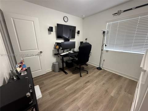 1043 SE 24th Ave, Homestead FL - photo 9 of 30
