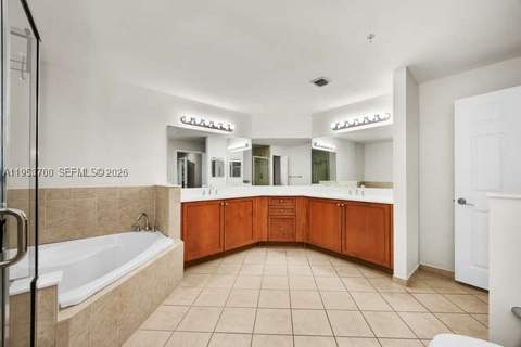 8395 SW 73rd Ave 104, Miami FL - photo 15 of 35