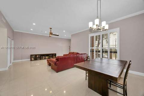 8395 SW 73rd Ave 104, Miami FL - photo 6 of 35