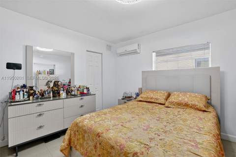 1240 Sharazad Blvd, Opa Locka FL - photo 13 of 28