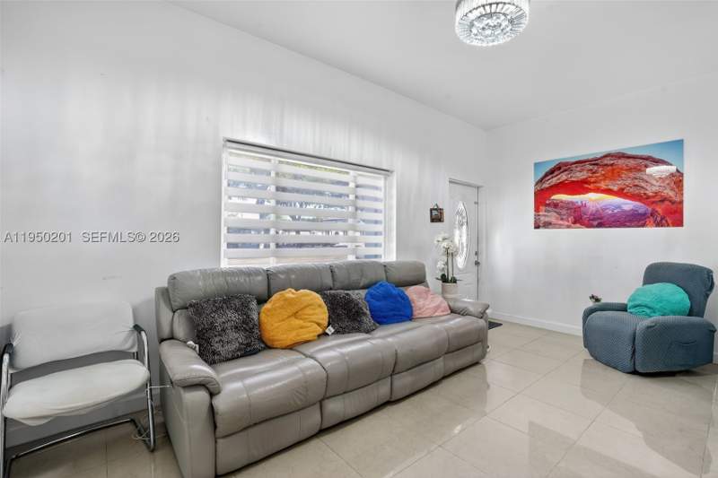 4 bedroom SingleFamilyResidence at 1240 Sharazad Blvd, Plat No 1 Opa Locka, Opa Locka — photo 4