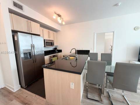 1111 SW 1 Av 3022-N, Miami FL - photo 6 of 25