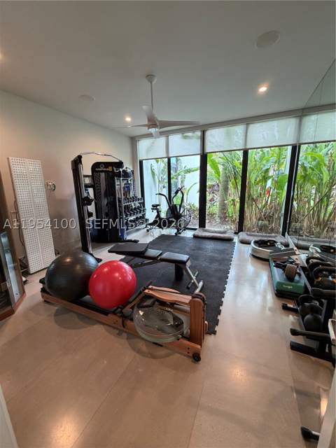 11050 SW 69th Ave, Pinecrest FL - photo 20 of 31