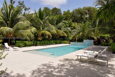 11050 SW 69th Ave, Pinecrest FL - photo 6 of 31