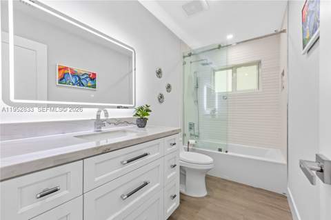 7425 SW 139th Ter, Palmetto Bay FL - photo 11 of 67