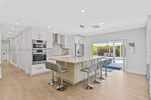 7425 SW 139th Ter, Palmetto Bay FL - photo 13 of 67