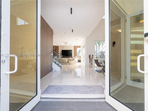 7451 NW 103rd Ct, Doral FL - photo 14 of 62