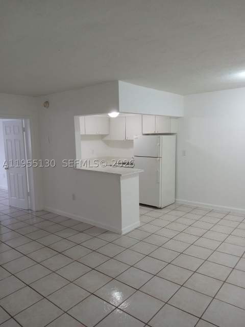 1230 W 54th St 216A, Hialeah FL - photo 7 of 19
