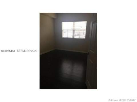 11601 NW 89th St 107, Doral FL - photo 6 of 33