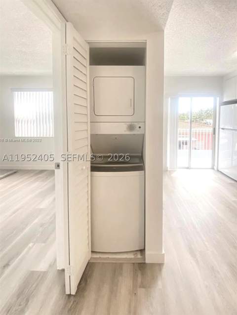 2575 SW 27th Ave 210, Miami FL - photo 6 of 16