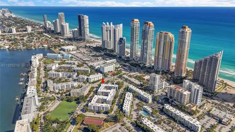 201 178th Dr 308, Sunny Isles Beach FL - photo 14 of 30