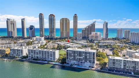 201 178th Dr 308, Sunny Isles Beach FL - photo 18 of 30