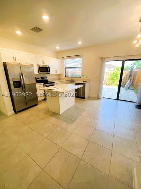 18220 SW 148th Rd, Miami FL - photo 7 of 23