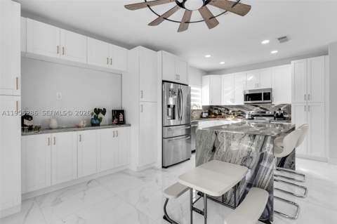 3176 NE 4 Street, Homestead FL - photo 6 of 36