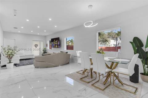3176 NE 4 Street, Homestead FL - photo 9 of 36