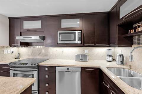 2301 Collins Ave 1006, Miami Beach FL - photo 10 of 40