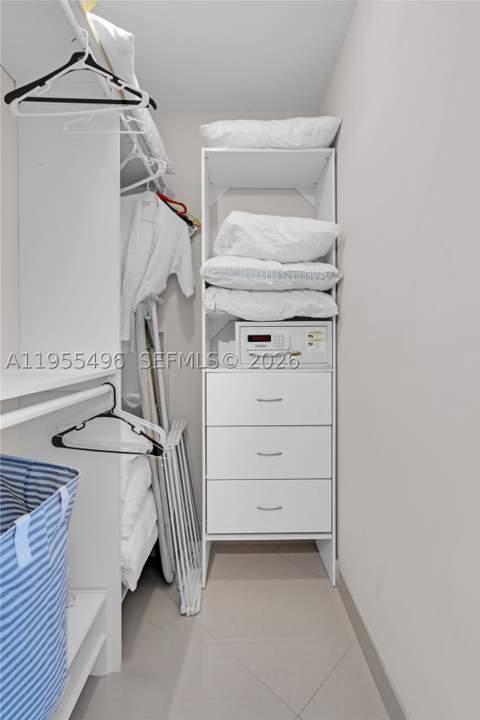 2301 Collins Ave 1006, Miami Beach FL - photo 22 of 40