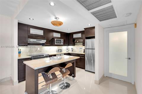 2301 Collins Ave 1006, Miami Beach FL - photo 9 of 40