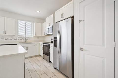 1006 SE 23rd Ave, Homestead FL - photo 12 of 55