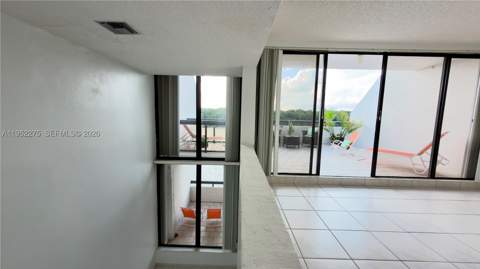 456 Poinciana Island dr 1620, Sunny Isles Beach FL - photo 13 of 58