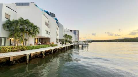 456 Poinciana Island dr 1620, Sunny Isles Beach FL - photo 17 of 58