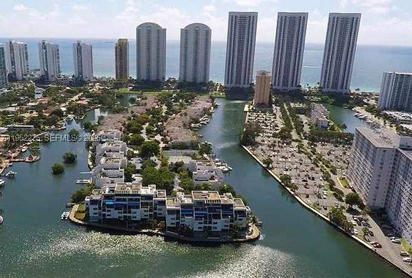 3 bedroom Condominium at 456 Poinciana Island dr 1620, Poinciana Is Yt & Rcq Clu, Sunny Isles Beach — photo 4