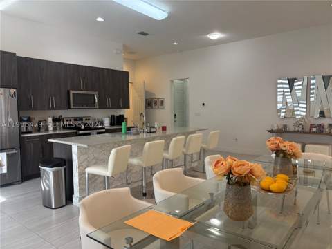 15062 SW 177th Ter, Miami FL - photo 12 of 66