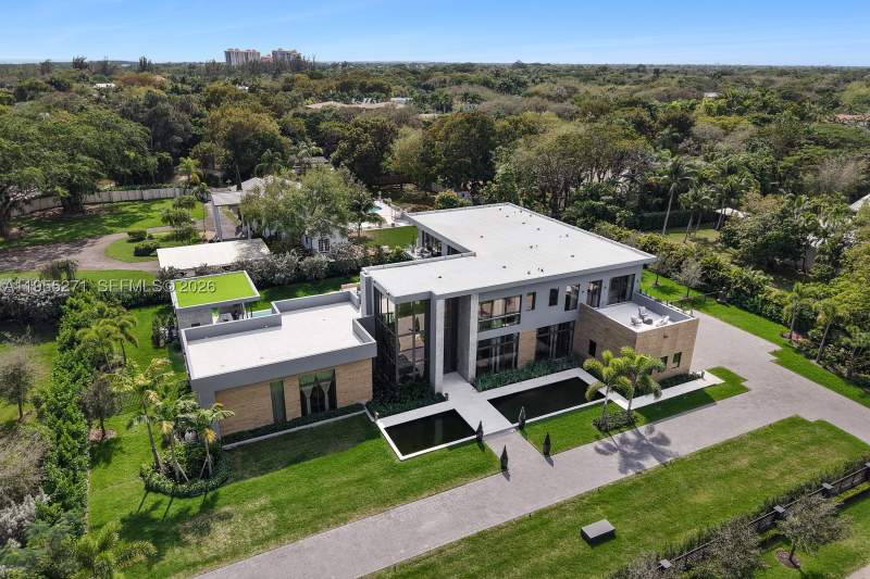 8 bedroom SingleFamilyResidence at 5900 SW 129th Ter, Rockdale Estates, Pinecrest — photo 5