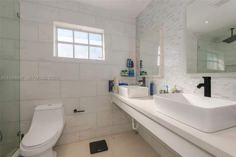 8950 Harding Ave, Surfside FL - photo 23 of 28