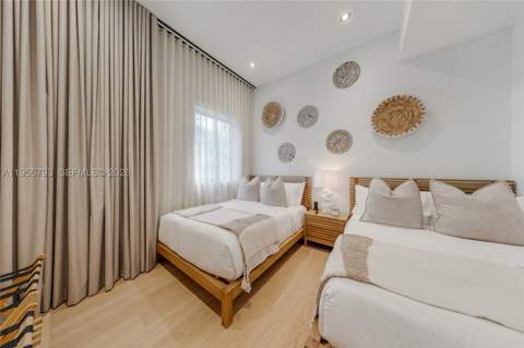 1000 NW 9th Ct, Miami FL - photo 24 of 43