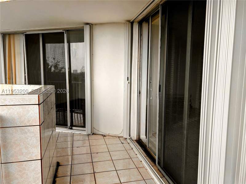 2 bedroom Condominium at 1300 NE Miami Gardens Dr 1001E, Wilshire Condo, Miami — photo 4