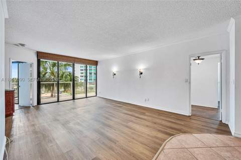 20281 E Country Club Dr 210, Aventura FL - photo 14 of 78