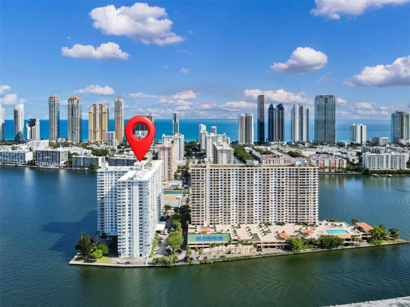 2 bedroom Condominium at 301 174th Street 2202, Winston Towers 500 Condo, Sunny Isles Beach — photo 4