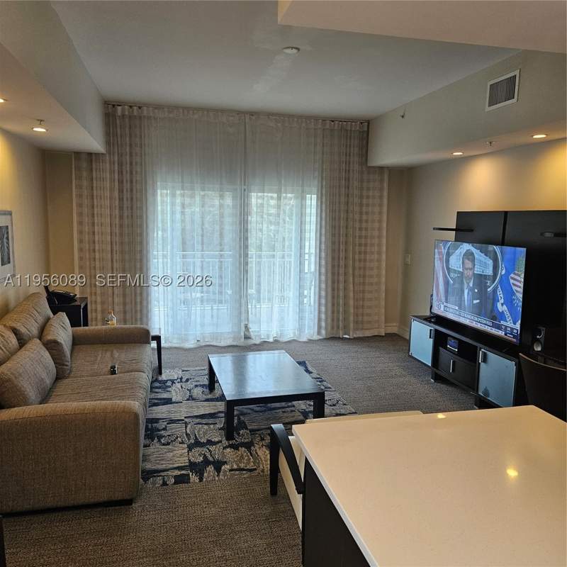 1 bedroom Condominium at 5300 NW 87th Ave 1209, The Blue A Resort Hotel C, Doral — photo 5