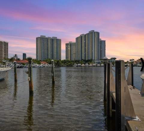 21205 Yacht Club Dr 507, Aventura FL - photo 15 of 16