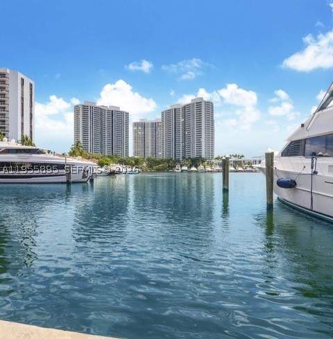 21205 Yacht Club Dr 507, Aventura FL - photo 16 of 16