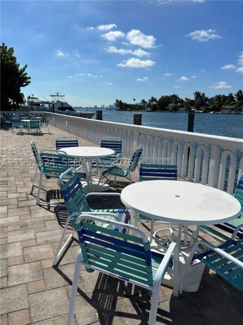 1455 N Treasure Dr 2C, North Bay Village FL - photo 16 of 26