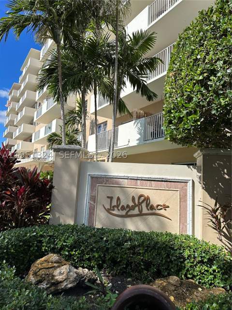 1455 N Treasure Dr 2C, North Bay Village FL - photo 8 of 26