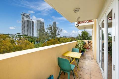 227 Michigan Ave 405, Miami Beach FL - photo 22 of 48