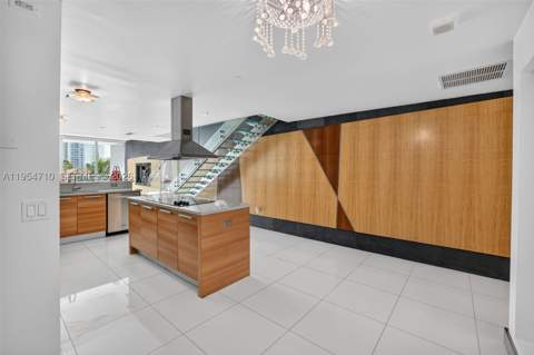 2950 NE 188th St 302, Aventura FL - photo 6 of 68
