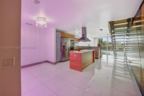 2950 NE 188th St 302, Aventura FL - photo 7 of 68