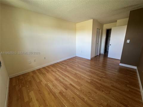 7235 NW 179th St 311, Hialeah FL - photo 6 of 8