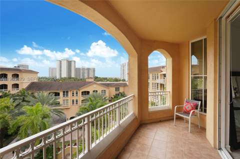 3001 NE 185th St 612, Aventura FL - photo 18 of 37
